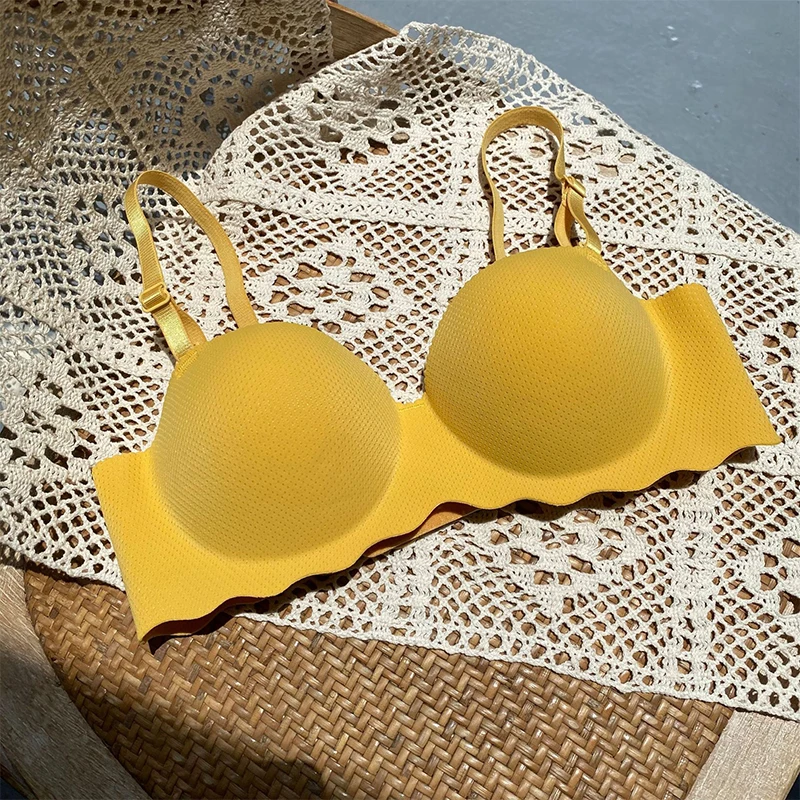 Trending Now! Korea's #1 Comfortable Breathable Seamless Bra