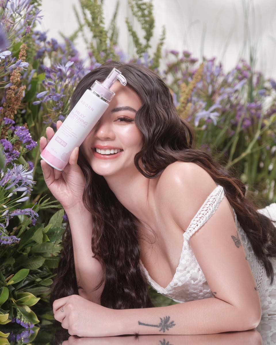 ADORN MILKY WHITENING BODY LOTION SPF50 200ML