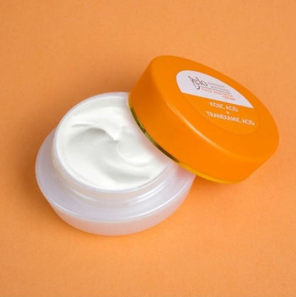 BUY 1 TAKE 1 BELO INTENSIVE WHITENING FACE AND NECK CREAM WITH SPF 30 50G